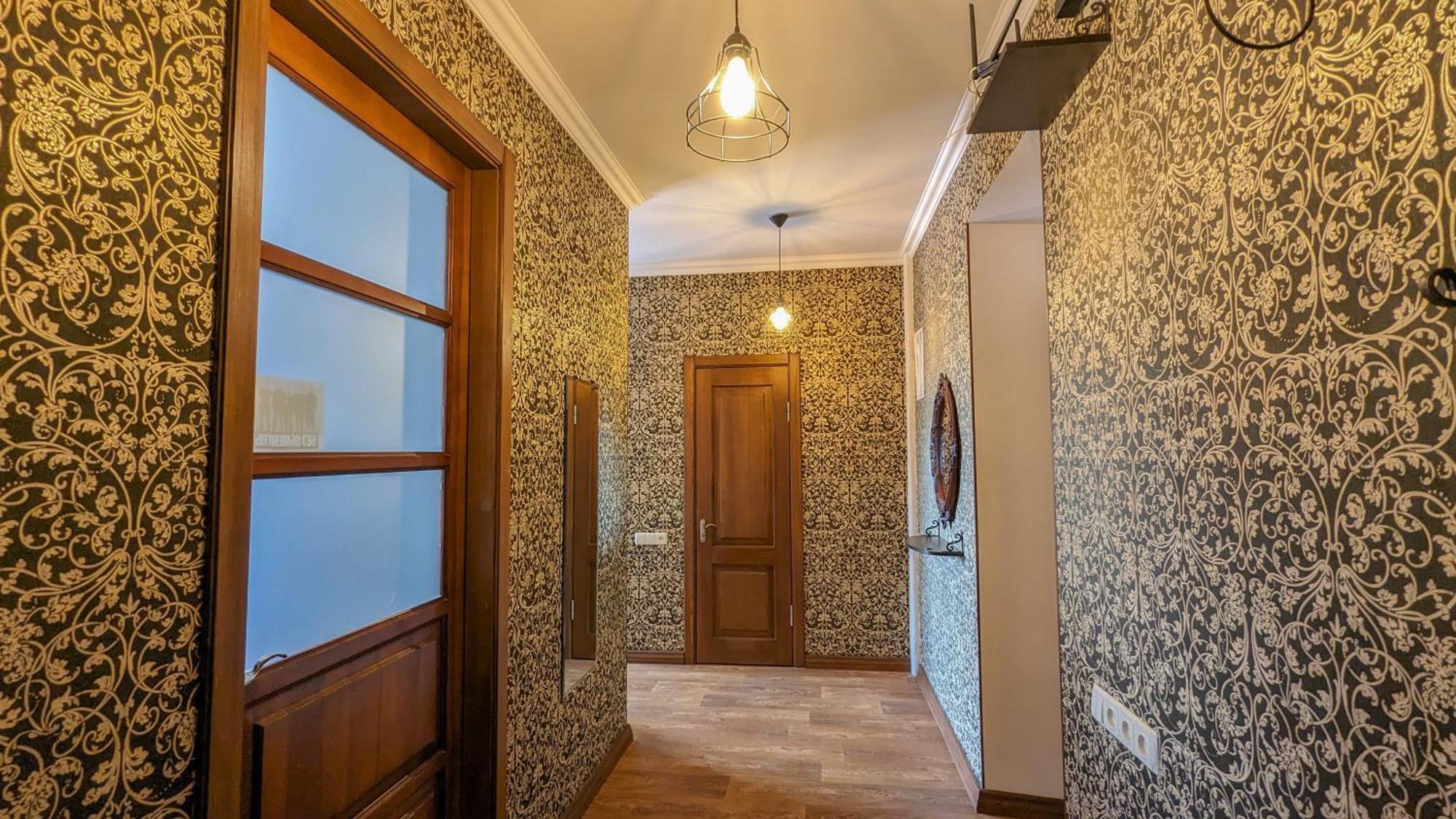 Двухкомнатная Квартира На Пятницкой Chernihiv Ngoại thất bức ảnh